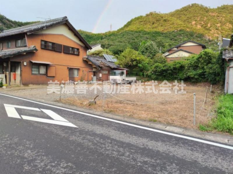 ６１６０５　岐阜市岩崎土地の外観
