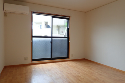 【居間・リビング】 | カーサ・デラ・フェリシタ | ※別部屋の写真となります。