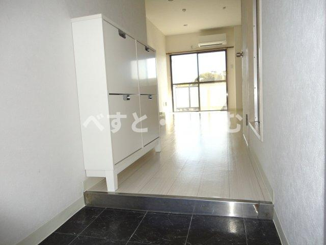 ココ・バレーの玄関