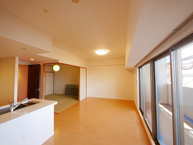 アークレジデンス奈良の居間・リビング