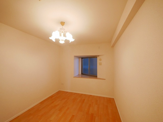 アークレジデンス奈良の洋室