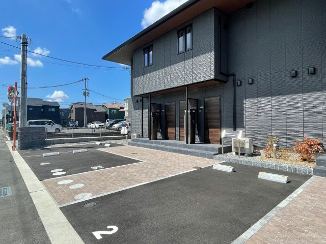 レジデンスコート奈良大安寺の駐車場|駐車場に車を止められます
