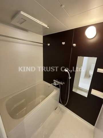 R SQUARE 東天満の浴室|落ち着いた空間のお風呂です