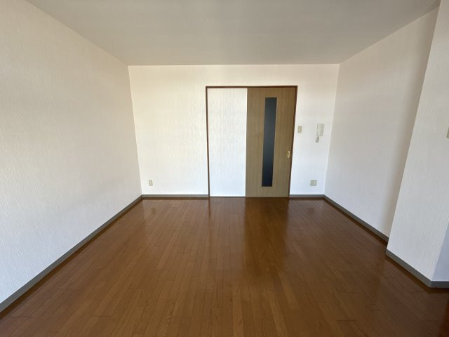 アビックス英賀保駅前の居間・リビング