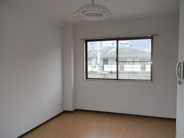 シャルム大石の居間・リビング