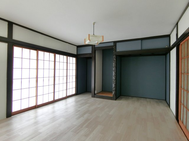名執貸家の居間・リビング