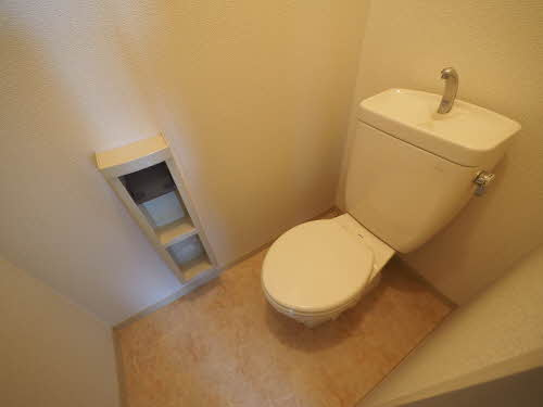 AXIS桑野Ⅲのトイレ|シンプルで使いやすいトイレです