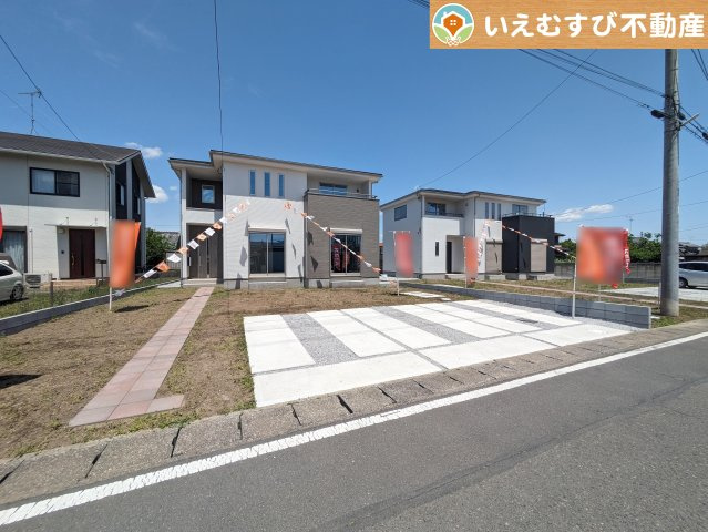 邑楽郡大泉町吉田1期の駐車場