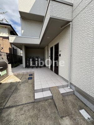 【エントランス】 | ウェルストン