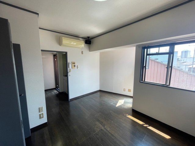 メゾン千種の洋室|メゾン千種