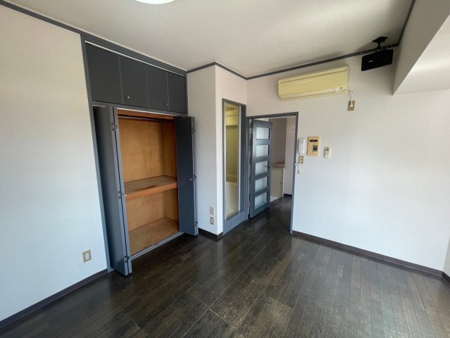 メゾン千種の居間・リビング|メゾン千種