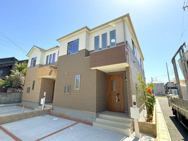 松戸市新松戸南３丁目新築戸建【新松戸南小学校：9分】の外観|A号棟・完成済み内覧可能です！