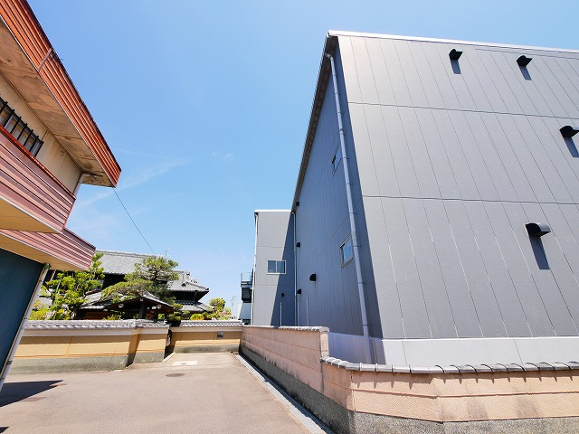 木津川原田　貸店舗の外観パース