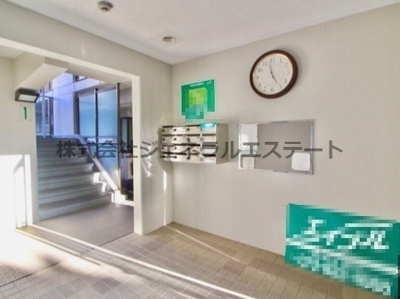 【エントランス】 | リバーサイドマンション川勝