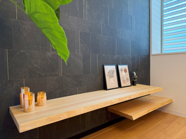 大津市竜が丘　天然木フルリノベーションのその他|天然木のTVボード♪