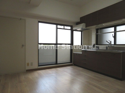 【居間・リビング】 | センターヒル千舟