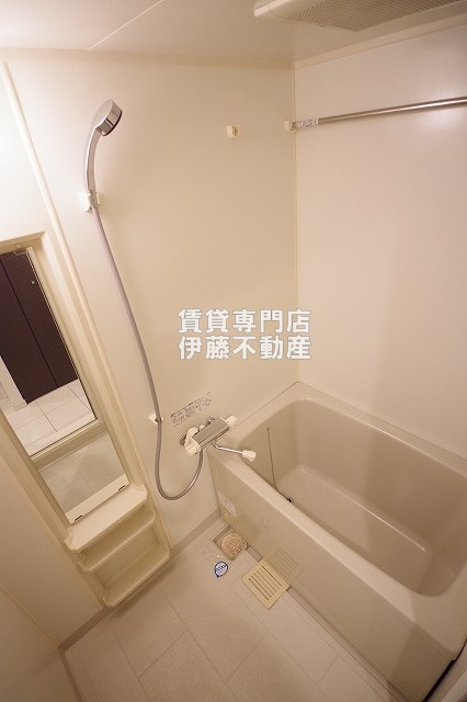 マリオン城西の浴室