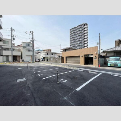 【駐車場】 | ●東三国Noah