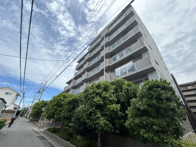 ◆５階南西角住戸◆室内全面リフォーム済みの美室◆京阪本線・宇治線「中書島」駅徒歩６分◆ペルル伏見桃山の外観|外観　※現在マンションの大規模修繕工事中です