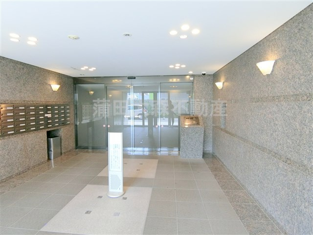 ルーブル蒲田南参番館のエントランス