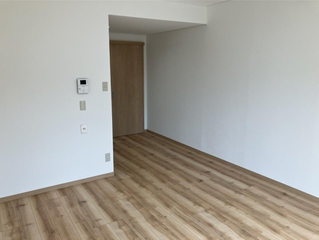 アイビス小絹Ａの居間・リビング