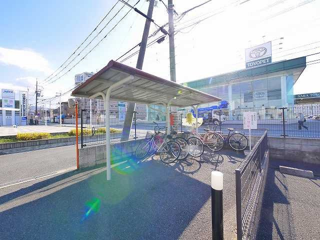 レオパレス和のその他共用部分|ゆったりとした駐輪スペース