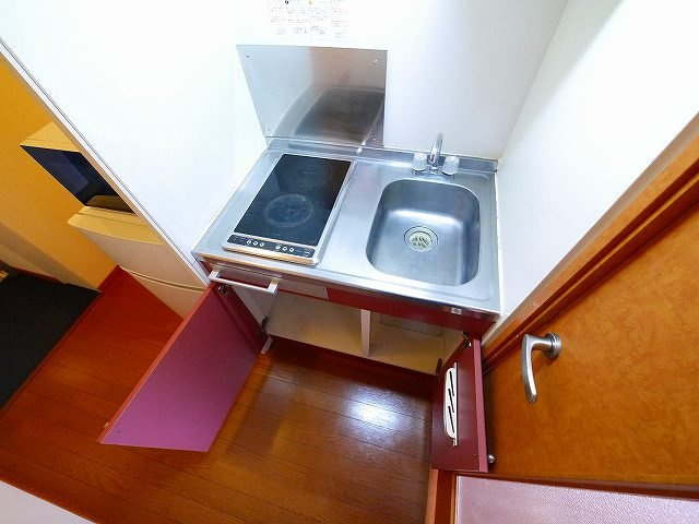 レオパレス和のキッチン|きれいなキッチンです