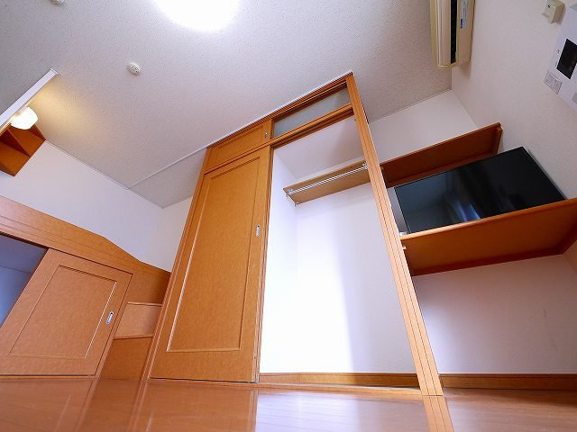 レオパレス和の収納|大きなものも収納できそうです