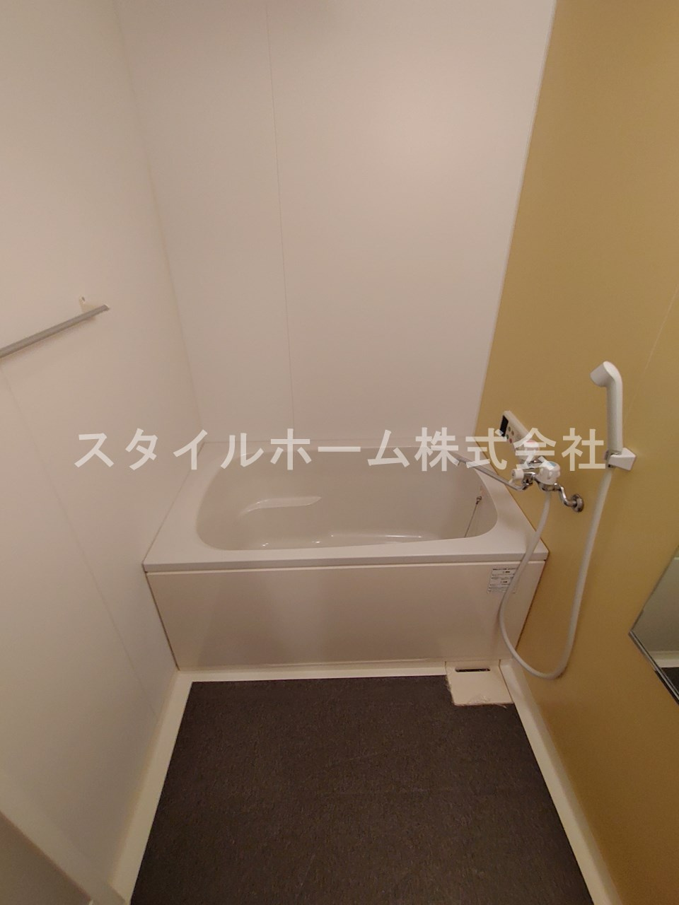 プルミエ．ｉの浴室