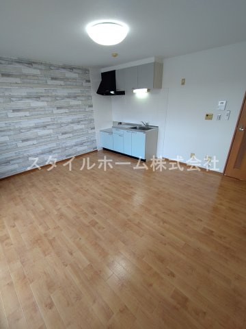 プルミエ．ｉの居間・リビング