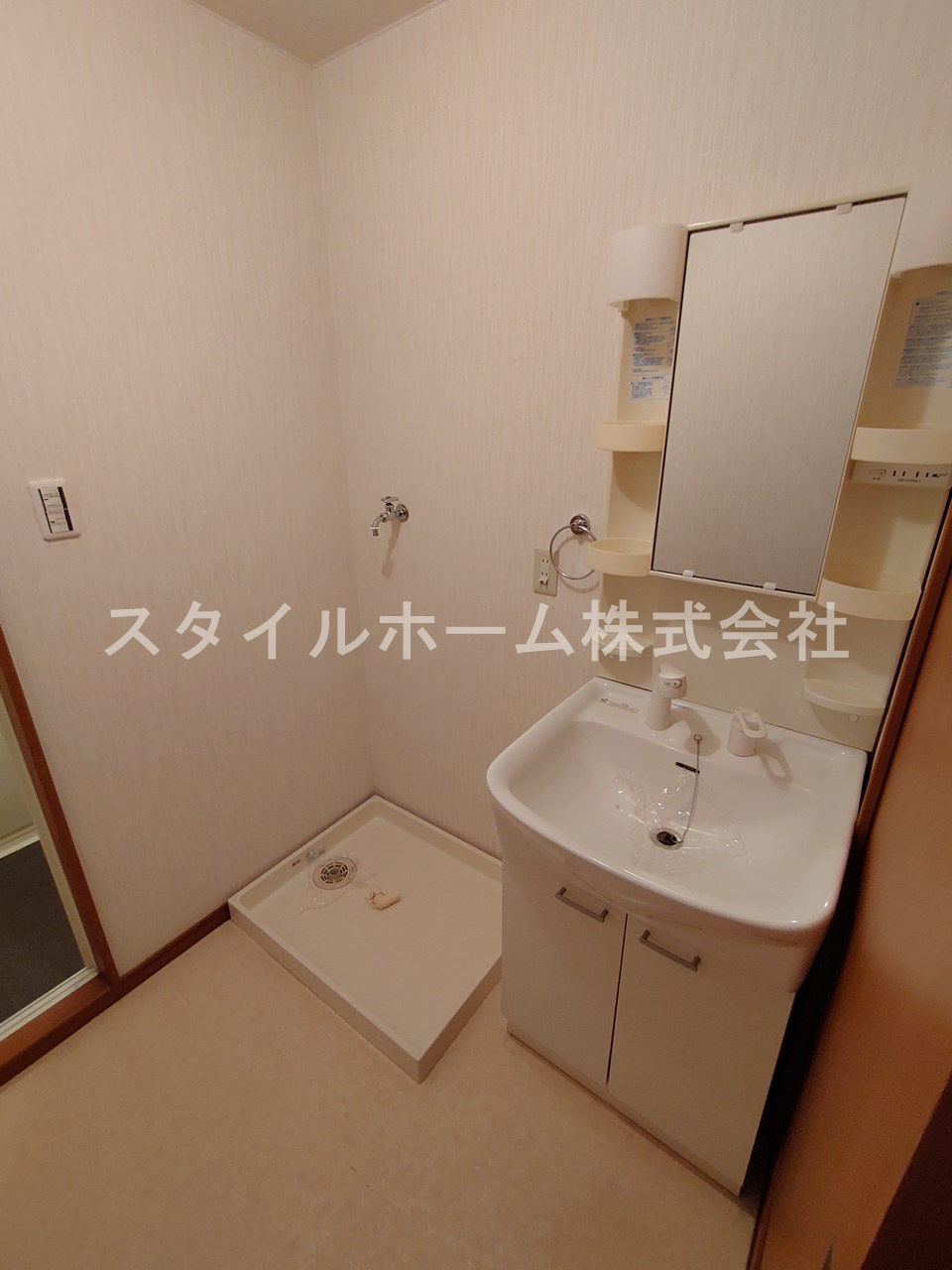 プルミエ．ｉの洗面所