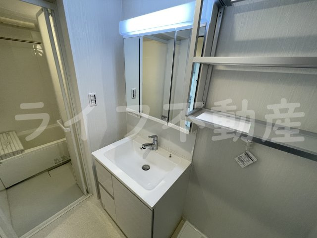 コラッジオ衣摺の独立洗面台|独立洗面化粧台付き