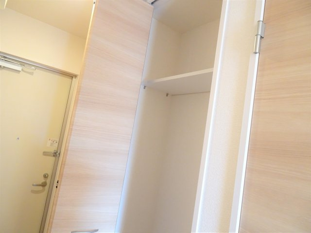 シンディパレスの玄関