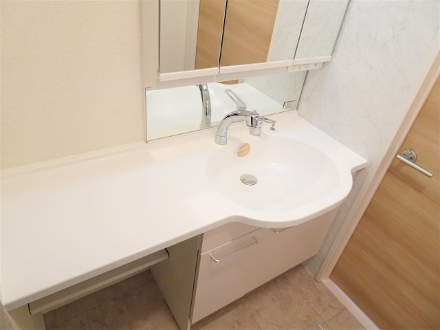 シンディパレスの独立洗面台