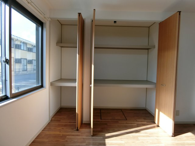 第二双葉ハイツ　B棟の収納