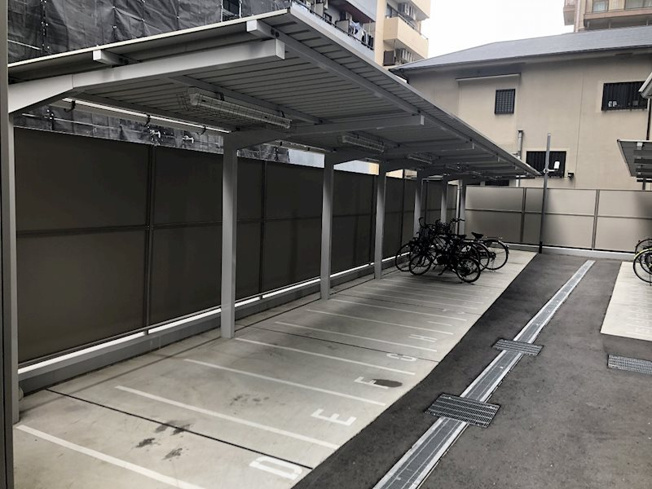 【駐車場】ララプレイス　ザ・大阪リヴァージュ