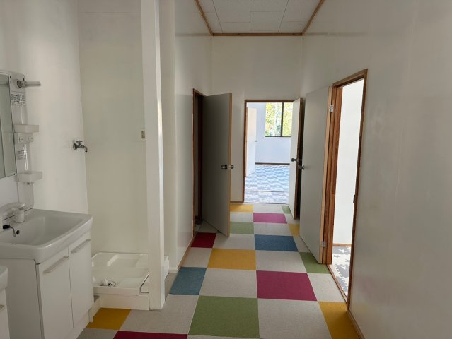 外山町 高橋様貸事務所の内装