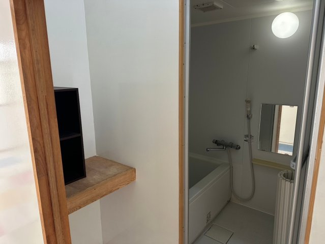 外山町 高橋様貸事務所の浴室