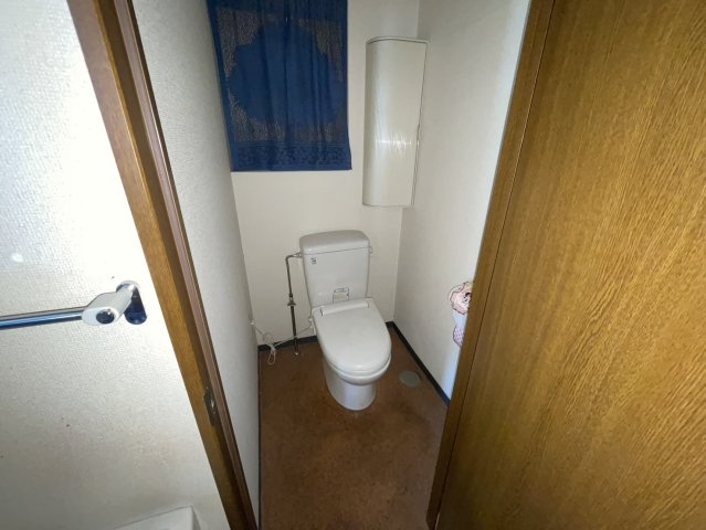 ヒナバシヒルの内装