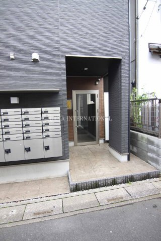 Best Stage Cabin氷川町のエントランス