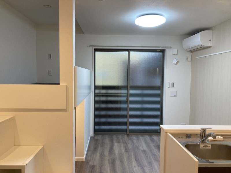 Best Stage Cabin氷川町の居間・リビング