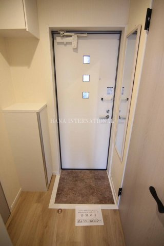 Best Stage Cabin氷川町の玄関|別部屋参考