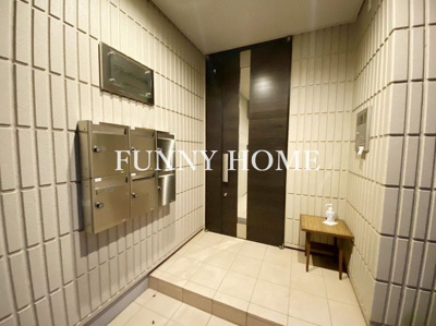 【エントランス】 | グランメゾン上馬 | エントランスはこちら♪