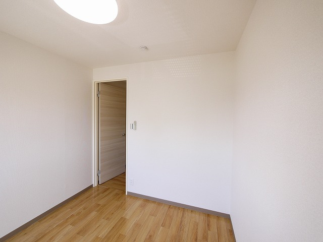 サンハイム　Ａ・Ｂ・Ｃ（杉本町）の洋室|ゆったりした洋室です