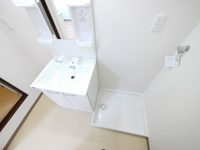 サンハイム　Ａ・Ｂ・Ｃ（杉本町）の洗面所|コンパクトで使いやすい洗面所