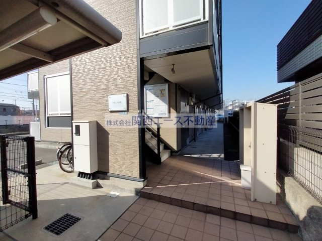 【エントランス】 | レオパレス中川MTM
