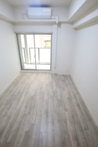 大阪市城東区今福西５丁目の賃貸マンションの居間・リビング