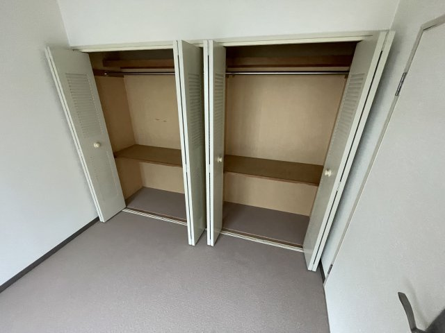 グランドシャトー西明石の収納