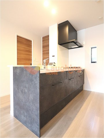 モンレーヴ本町のキッチン|使いやすいキッチンです