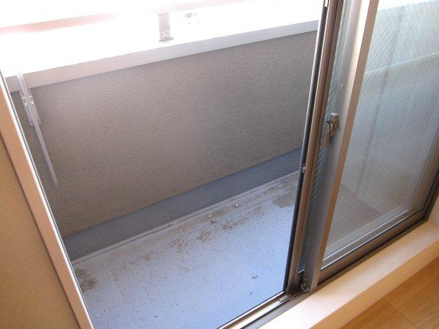 オクドテラスのバルコニー
